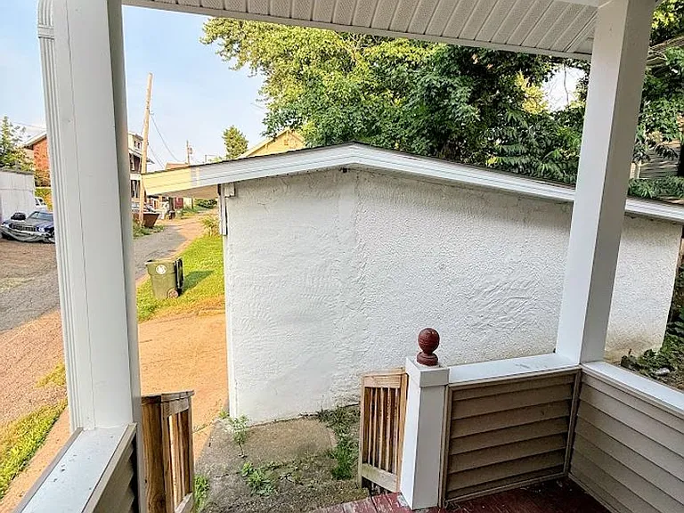 820 McGregor Ave NW — Photo 12