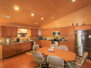 39 Upper Ridge Rd, Marble, NC 28905