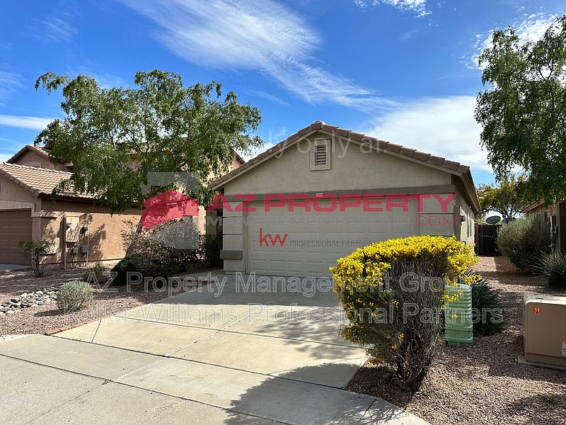 1st image of 13733 W Berridge Ln