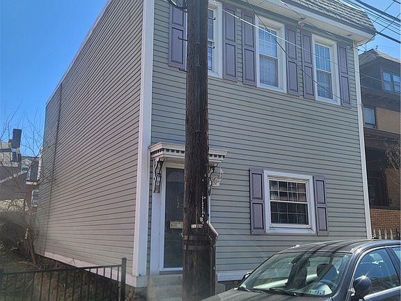 2nd image of 121 S 12th St