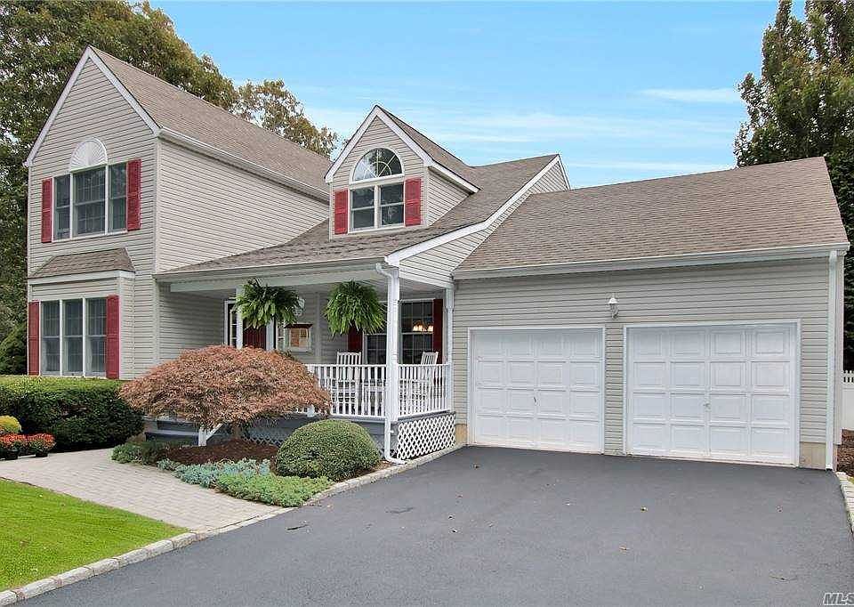 1st image of 32 Andys Ln