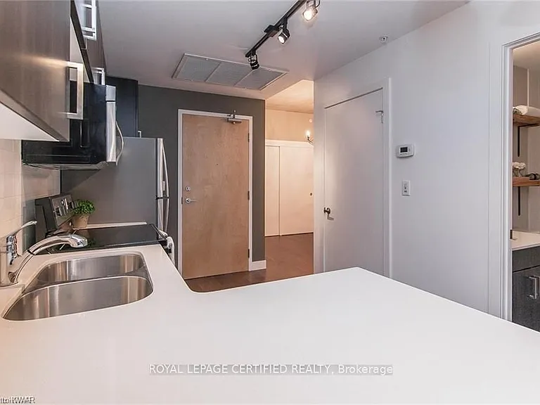 1 Victoria St S #508 — Photo 8