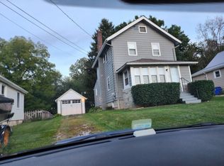 6148 Spring St, Ravenna, OH 44266