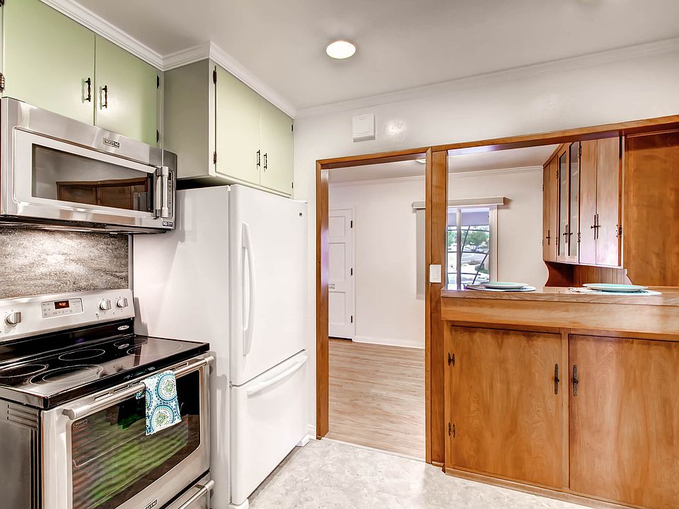 1st image of 6096 48th St