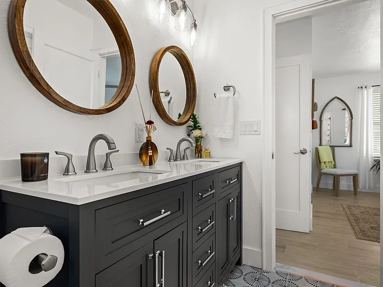 14032 N Bayshore Dr — Photo 15