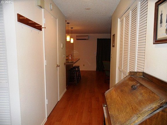 2nd image of 804 NW 132nd St Unit 13-B