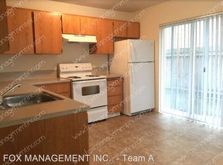 12008 SE Pine St APT 8, Portland, OR 97216