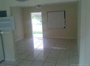 528 SW 4th Ave #528, Hallandale, FL 33009