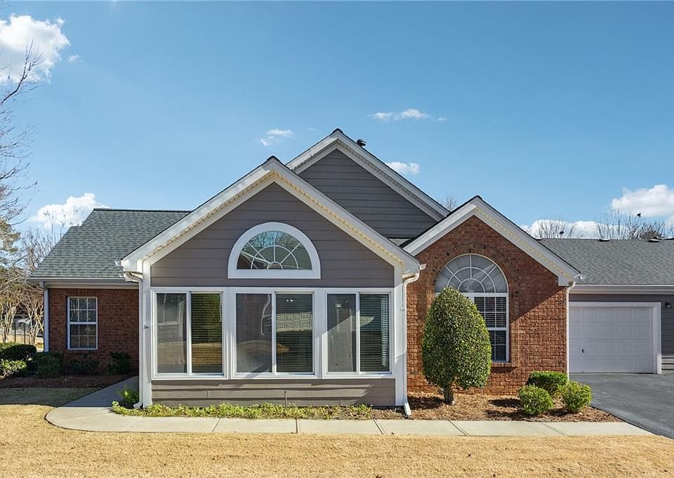 1st image of 2225 Orchard Pl #2225