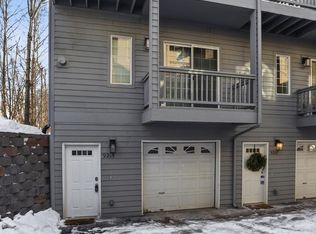 9215 Commons Pl #5, Anchorage, AK 99502