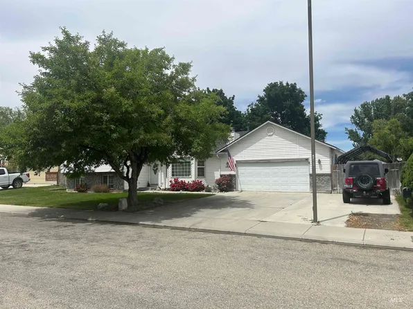 1444 E Doberman St, Meridian, ID 83642
