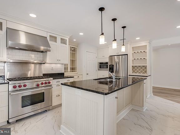4th image of 4230 Marion Ln