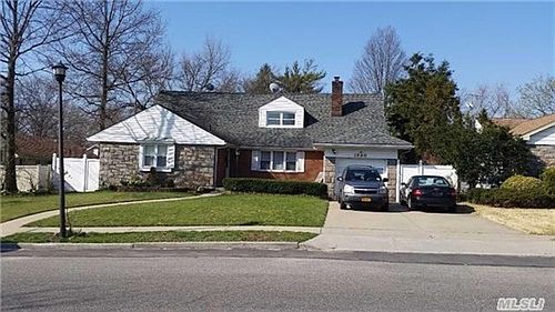 1st image of 1649 Arkansas Dr
