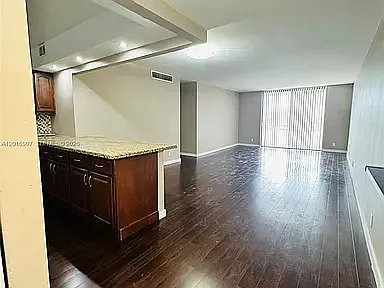 600 Three Islands Blvd #304B — Photo 2