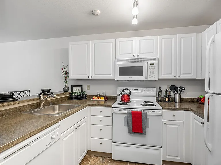 Northpointe Highlands — Photo 1