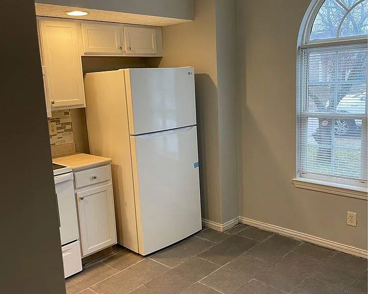 5827 River Walk Cir — Photo 7