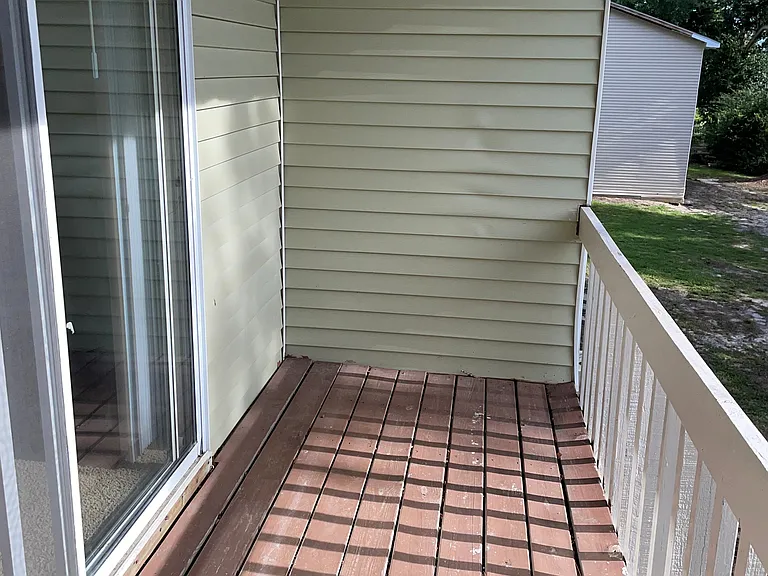 Oak Terrace Apartments — Photo 16