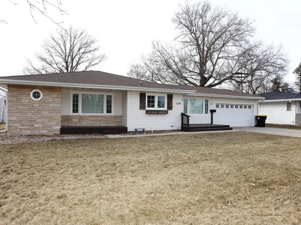 439 S Cedar St, Boone, IA 50036