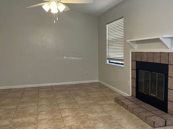 4th image of 1432 Live Oak Dr