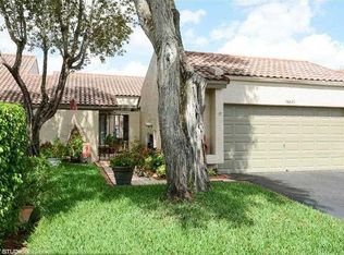 16825 Patio Village Ln, Weston, FL 33326