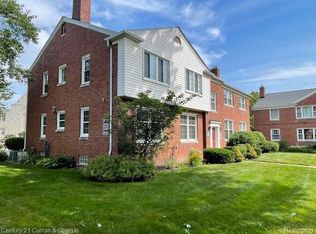 21740 Snow Ave, Dearborn, MI 48124