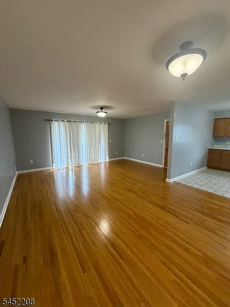 3 bed, 2.0 bath, $2,800 — Photo 3