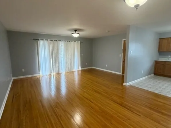246 N 10th St Floor 1, Newark, NJ 07107