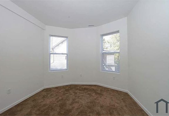 5th image of 3304 Clifton Ave APT 1