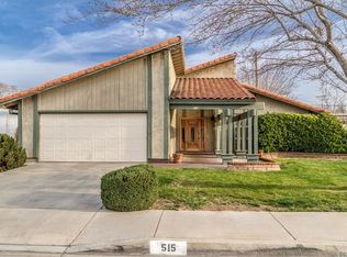 515 W Avenue J12, Lancaster, CA 93534