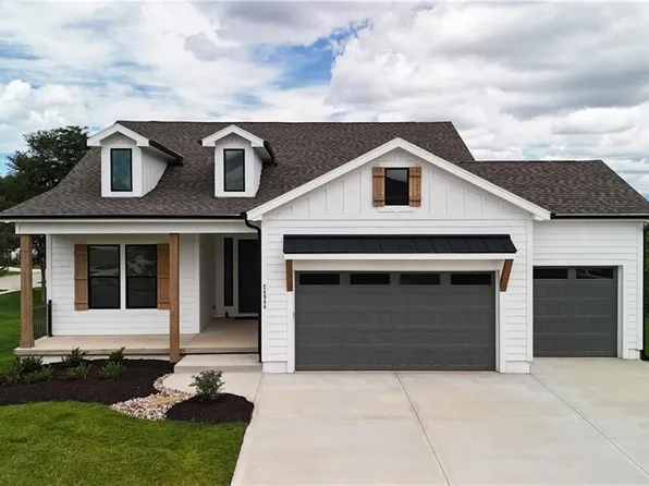 24988 W 145th St, Olathe, KS 66061