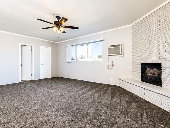 4th image of 2556 W Earll Dr