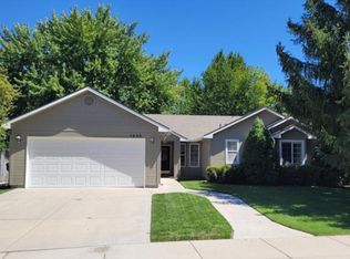 1948 E Laurelwood Dr, Eagle, ID 83616