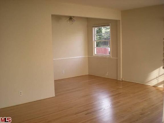 4th image of 808 Vernon Ave