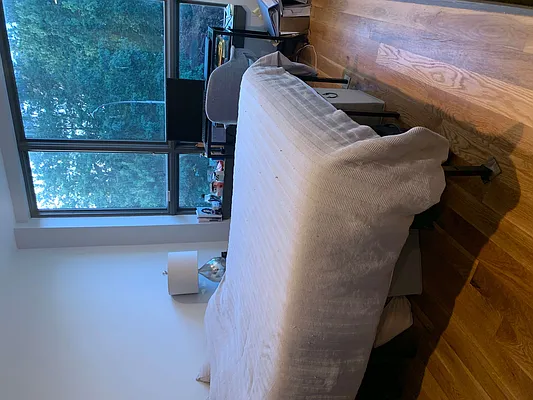 Rented by Manhattan Management LLC | media 38