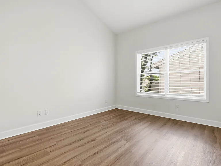 221 S Garfield St #211 — Photo 21