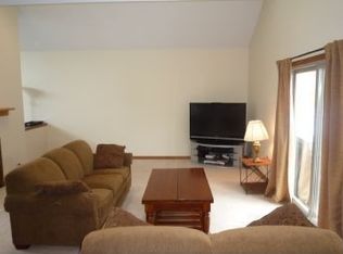 578 Hempstead Ave, Naperville, IL 60565