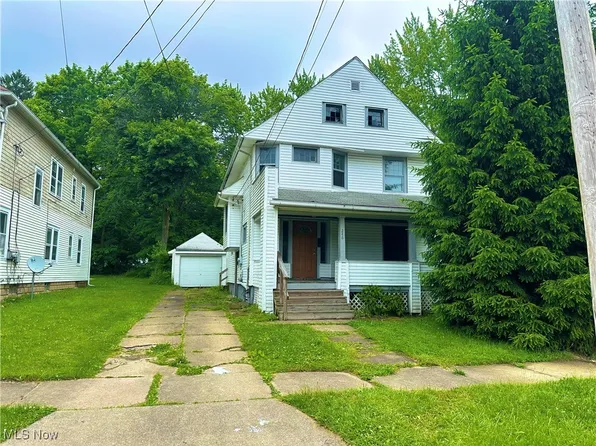 246 Lowell Ave NE, Warren, OH 44483