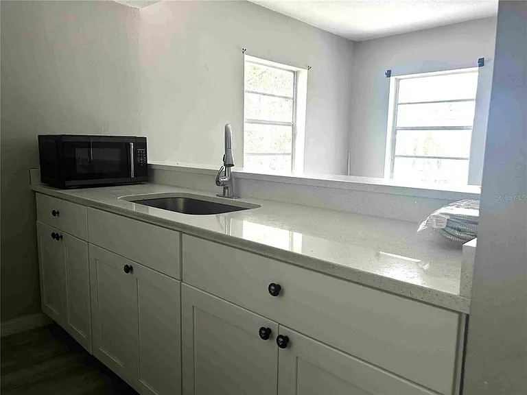 7195 E Bank Dr #206 — Photo 4