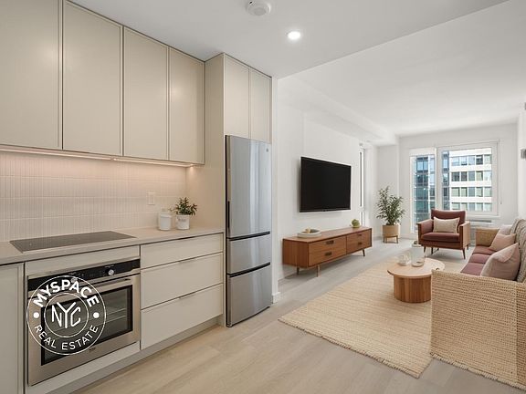 2nd image of 150 Lawrence St #952