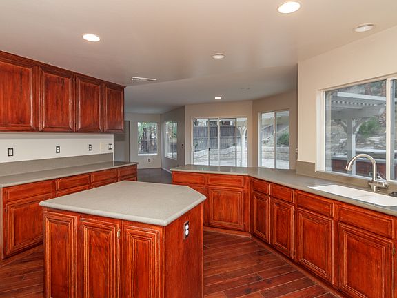 2nd image of 28627 Black Oak Ln