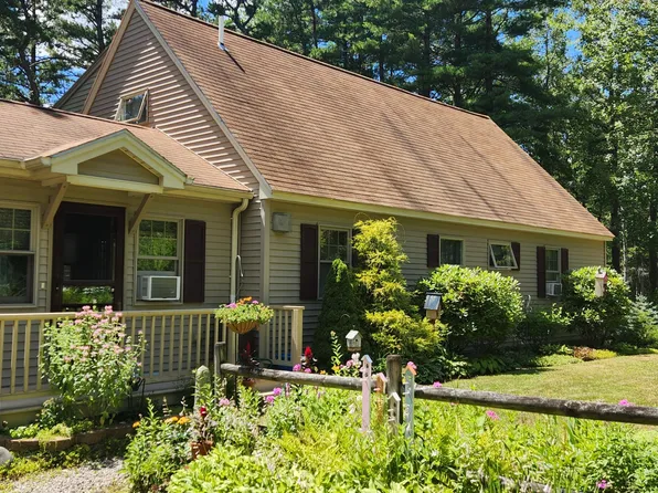 25 Siddall Road, Sanford, ME 04073