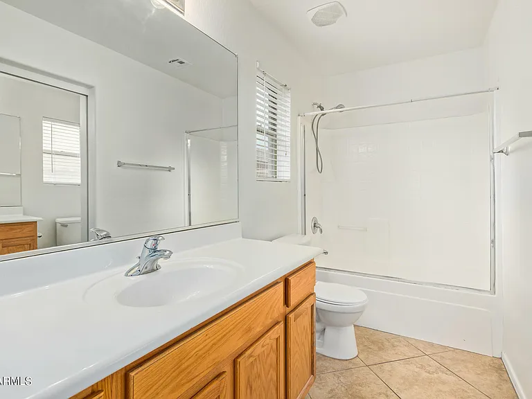 2521 W Desert Spring Way — Photo 28