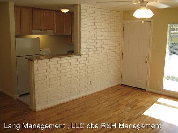 3rd image of 2212 Morse St APT 05