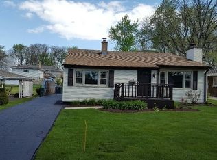 228 W Taylor Rd, Lombard, IL 60148