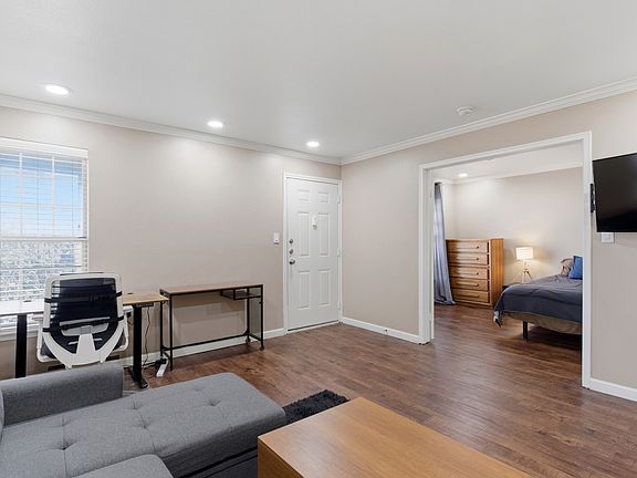 5th image of 7685 Northcross Dr Unit 429