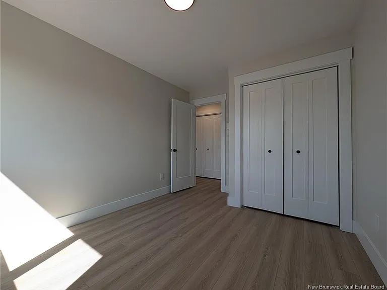 148 Ernest St — Photo 10