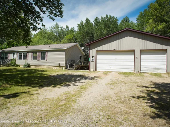 12995 Charlotte Hwy, Sunfield, MI 48890