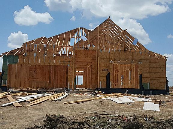 2nd image of 2938 Dawn Haven Ln