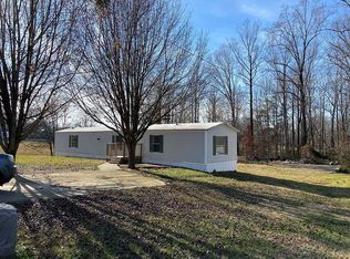 4946 Oak Branch Ln, Walkertown, NC 27051