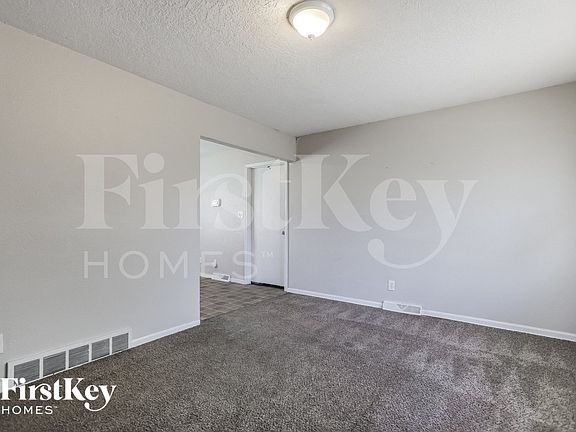 3rd image of 6617 E 134th Ter